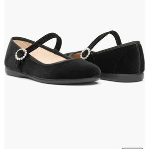 Kids' Holly Velvet Mary Jane black Gently used in the original box size 3T or 34